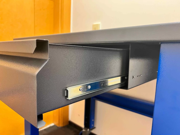 Стол промышленный PLC 20.3-М купить в Оренбурге Стол промышленный PLC 20.3-М купить в Оренбурге