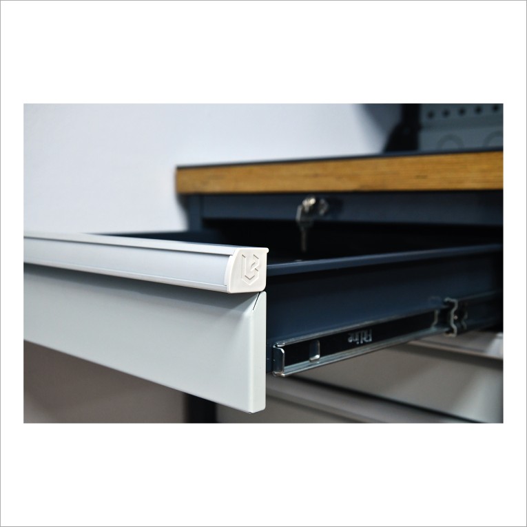 Верстак FBK 205.46.4-1R купить в Оренбурге