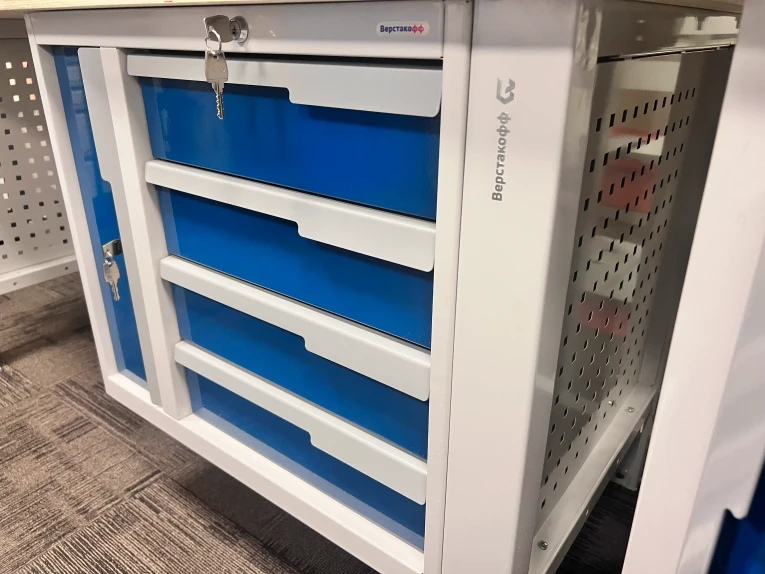 Верстак CTR 2232.S4L34.24-1 купить в Оренбурге Верстак CTR 2232.S4L34.24-1 купить в Оренбурге