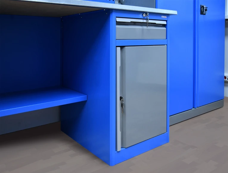 Верстак PRF 161.18.3-1 купить в Оренбурге Верстак PRF 161.18.3-1 купить в Оренбурге