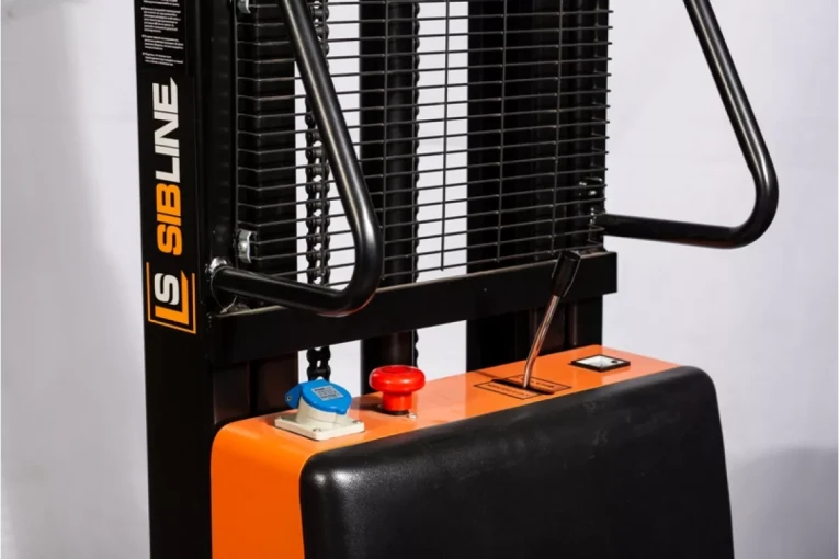 Штабелер с электроподъемом 1,5 т - 3,5 м Вилы: 1100 , Гелевая АКБ, SPN1535 SIBLINE купить в Оренбурге Штабелер с электроподъемом 1,5 т - 3,5 м Вилы: 1100 , Гелевая АКБ, SPN1535 SIBLINE купить в Оренбурге