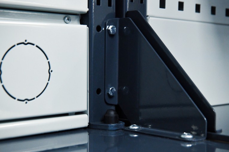 Верстак FBK 2052.111.4-2F купить в Оренбурге Верстак FBK 2052.111.4-2F купить в Оренбурге