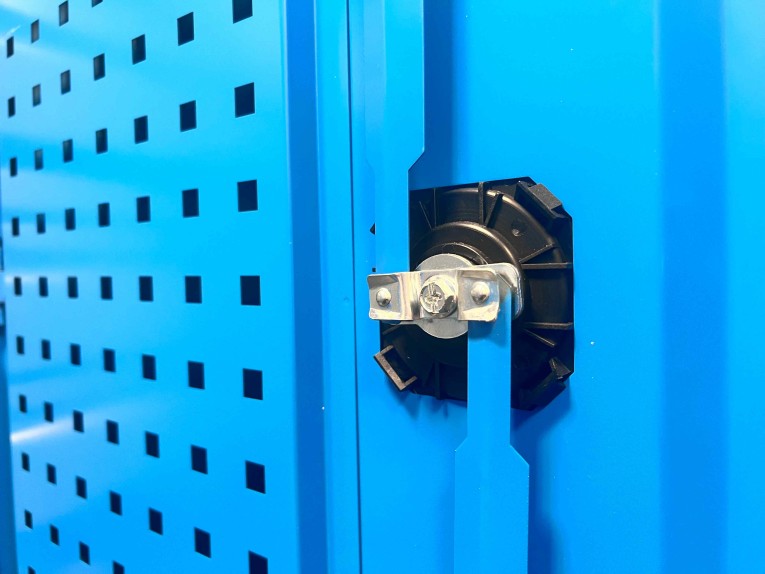 Шкаф инструментальный TNC 182.8B.4S купить в Оренбурге Шкаф инструментальный TNC 182.8B.4S купить в Оренбурге