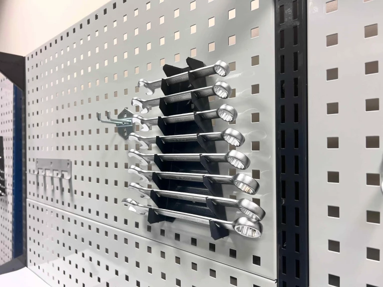 Стол-верстак Craft 2202.S7L26.24-2F купить в Оренбурге Стол-верстак Craft 2202.S7L26.24-2F купить в Оренбурге